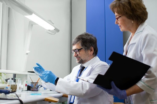 tiempos-de-entrega-de-resultados-en-un-laboratorio